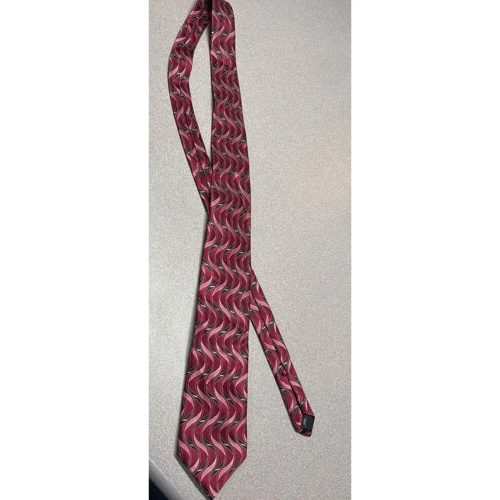 Palatina Red Black Silver 100% Silk Tie Abstract Pattern